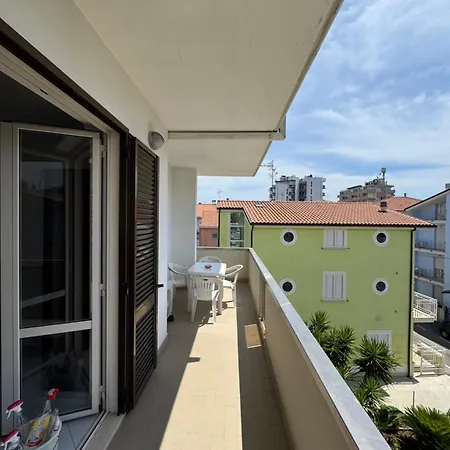 Casa Giardino - Interno 5 ألبا أدرياتيكا
